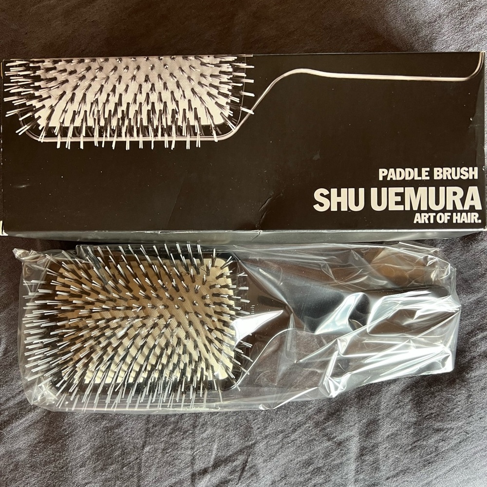 Shu Eumura Art of Hair Paddle Brush